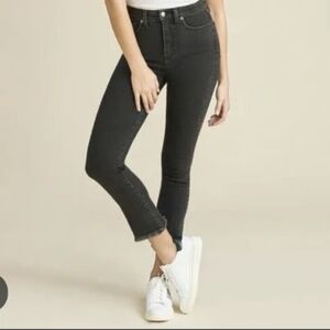 Veronica Beard Carly Kick Flare Jeans Salt & Pepper